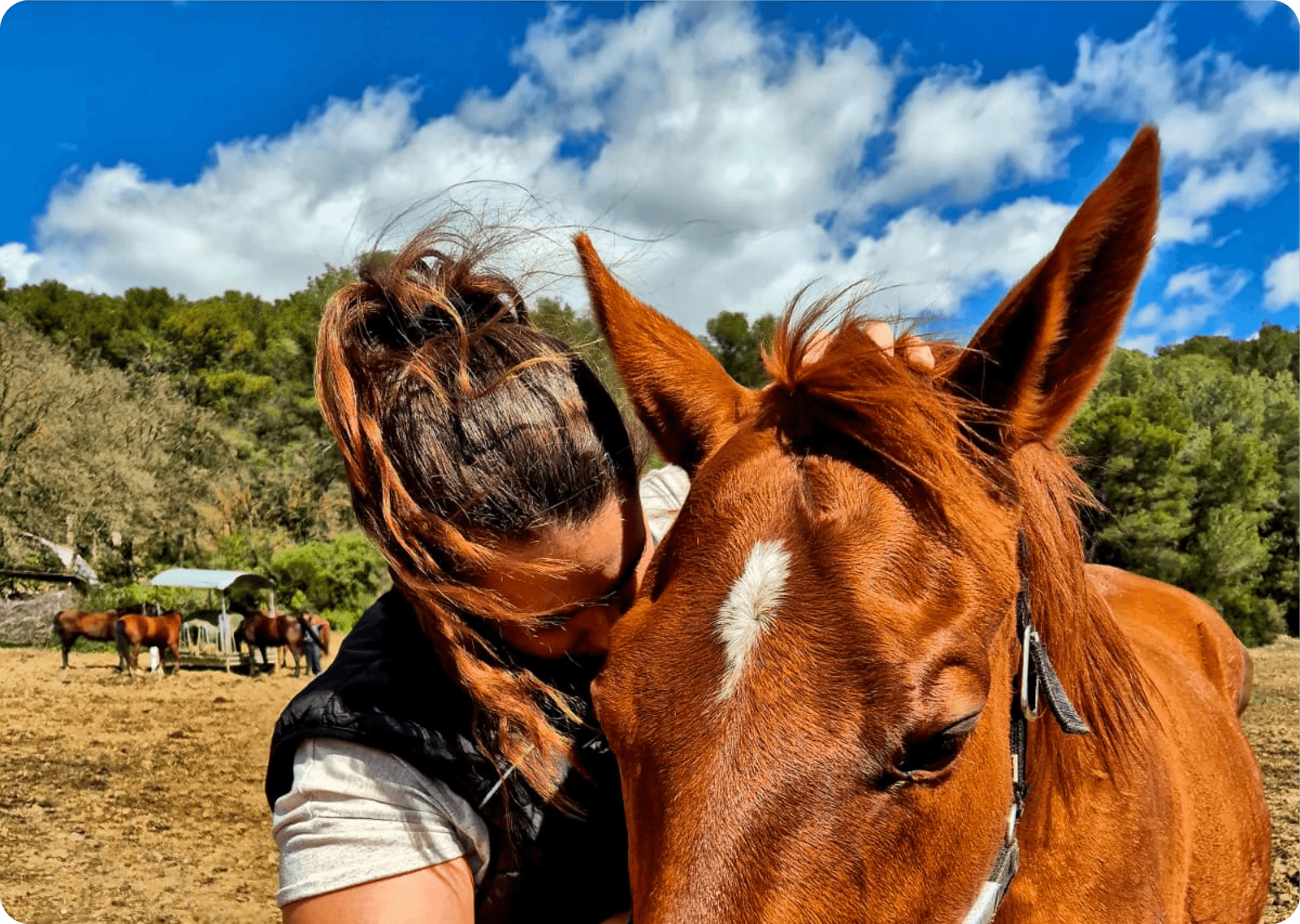 Annaëlle SILVA avec un cheval